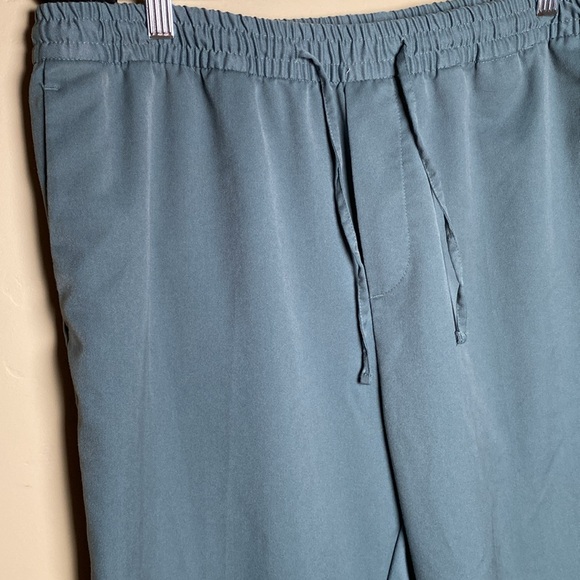 H&M Inseam 29” Large Loose Pants with Elastic Waist - Picture 4 of 5